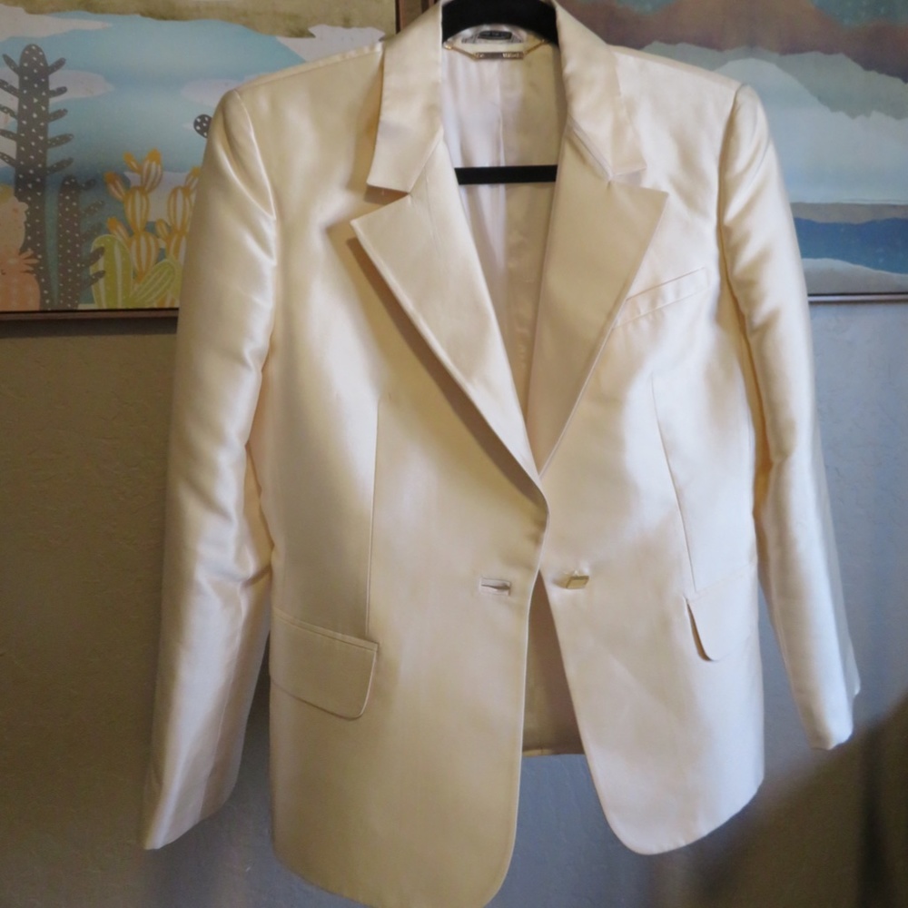 1980's Gianni Versace Couture Cream Shimmer Silk Blazer, size 4